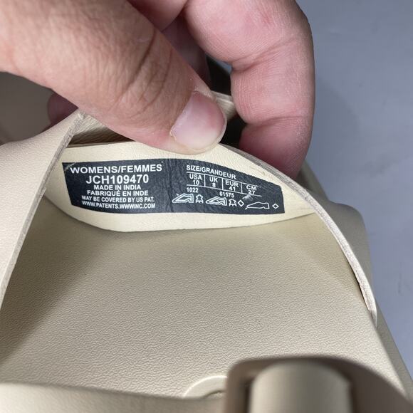 EUC Chaco Women's Townes Sandals Beige Tan Leather Comfort Arch Support Size 10 - Picture 7 of 7